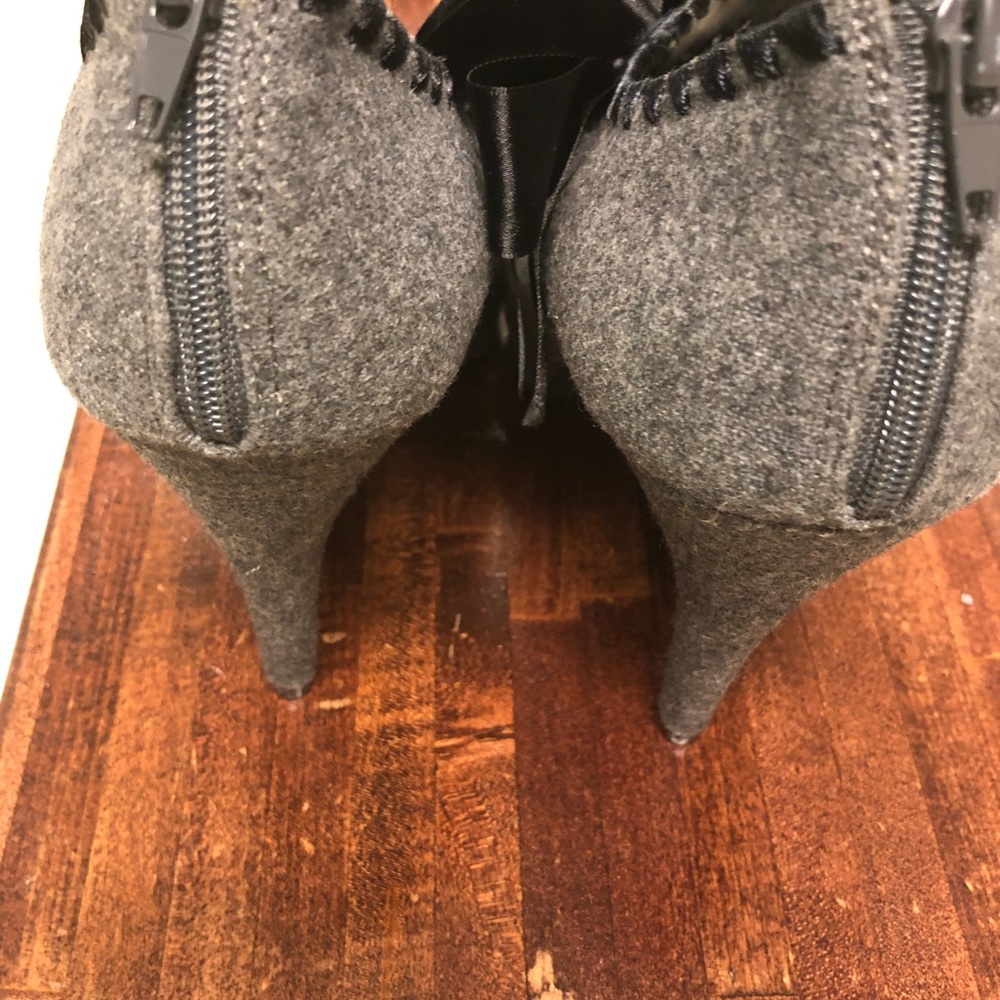 Gray dressy shoes